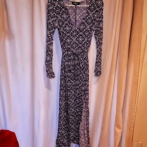 Lulu's long sleeve maxi dress